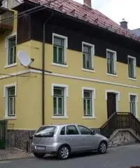 Casa indipendente in zona CAMPOROSSO a Tarvisio Casa indipendente in zona CAMPOROSSO a Tarvisio
