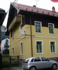 Casa indipendente in zona CAMPOROSSO a Tarvisio Casa indipendente in zona CAMPOROSSO a Tarvisio