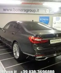 BMW 750 i xDrive Eccelsa