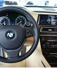 BMW 750 i xDrive Eccelsa