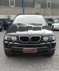BMW X5 3.0d PELLE NAVI XENO CERCHI 18 BMW X5 3.0d PELLE NAVI XENO CERCHI 18