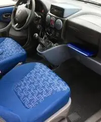 FIAT Doblo Doblò 1.9 JTD cat Active FIAT Doblo Doblò 1.9 JTD cat Active