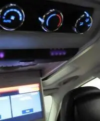 Fiat Freemont 2.0 MJT 170 CV 4X4 Aut. Lounge - TETTO APRIB - SCHERMO TV - RETROCAMERA Fiat Freemont 2.0 MJT 170 CV 4X4 Aut. Lounge - TETTO APRIB - SCHERMO TV - RETROCAMERA