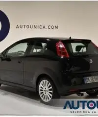 FIAT Grande Punto 1.4 3 PORTE DYNAMIC SPORT CERCHI CLIMA RADIO CD