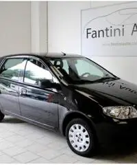 FIAT Punto 1.2 5 P. CLIMA. GARANZIA 12 MESI. FIAT Punto 1.2 5 P. CLIMA. GARANZIA 12 MESI.