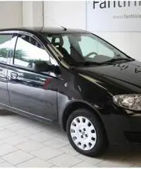 FIAT Punto 1.2 5 P. CLIMA. GARANZIA 12 MESI. FIAT Punto 1.2 5 P. CLIMA. GARANZIA 12 MESI.