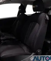 FIAT Punto 1.4 3 PORTE EASYPOWER YOUNG GPL NEOPATENTATI FIAT Punto 1.4 3 PORTE EASYPOWER YOUNG GPL NEOPATENTATI