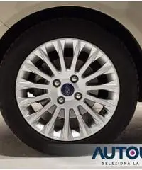 FORD B-Max 1.6 POWERSHIFT TITANIUM AUT TETTO TELECAM SENS