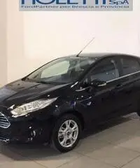 FORD Fiesta 1.0 80 CV 5p. Titanium FORD Fiesta 1.0 80 CV 5p. Titanium