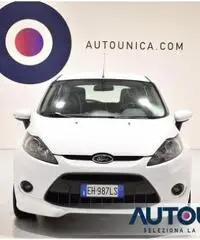 FORD Fiesta 1.2 BENZ 5 PORTE NEOPATENTATI CERCHI 16'