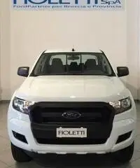 FORD Ranger 2.2 TDCi Doppia Cabina XL 5pt. FORD Ranger 2.2 TDCi Doppia Cabina XL 5pt.