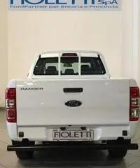 FORD Ranger 2.2 TDCi Doppia Cabina XL 5pt. FORD Ranger 2.2 TDCi Doppia Cabina XL 5pt.