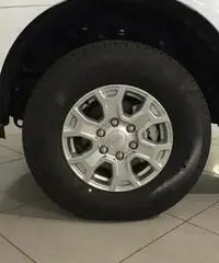 FORD Ranger 2.2 TDCi Doppia Cabina XL 5pt. FORD Ranger 2.2 TDCi Doppia Cabina XL 5pt.