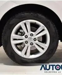 HYUNDAI iX35 1.7 CRDI 2WD COMFORT PELLE SENS SOLO 82.000 KM HYUNDAI iX35 1.7 CRDI 2WD COMFORT PELLE SENS SOLO 82.000 KM