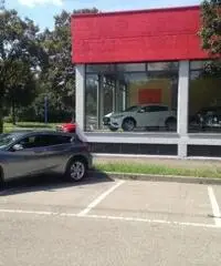 INFINITI Q30 1.5 diesel Business INFINITI Q30 1.5 diesel Business