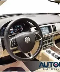 JAGUAR XF 2.2 D AUT PELLE BEIGE NAVI XENON CERCHI 18' JAGUAR XF 2.2 D AUT PELLE BEIGE NAVI XENON CERCHI 18'
