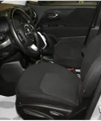 JEEP Renegade 1.6 Mjt 120 CV SUPER VALUTAZIONE USATO. JEEP Renegade 1.6 Mjt 120 CV SUPER VALUTAZIONE USATO.