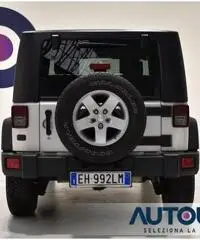 JEEP Wrangler 2.8 CRD DPF SPORT AUTO 4X4 CERCHI 17' CRUISE JEEP Wrangler 2.8 CRD DPF SPORT AUTO 4X4 CERCHI 17' CRUISE