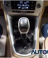 LANCIA Delta 1.9 MJT TWINTURBO ORO NAVI PELLE TETTO LED LANCIA Delta 1.9 MJT TWINTURBO ORO NAVI PELLE TETTO LED