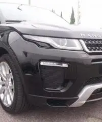 LAND ROVER Range Rover Evoque 2.0 TD4 180 CV 5p. SE Dynamic LAND ROVER Range Rover Evoque 2.0 TD4 180 CV 5p. SE Dynamic