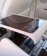 Lexus LS 600 600h L Lexus LS 600 600h L