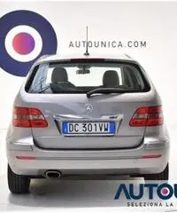 MERCEDES-BENZ B 170 SPORT GPL NAVI PELLE BEIGE CERCHI 17' OTTIMA MERCEDES-BENZ B 170 SPORT GPL NAVI PELLE BEIGE CERCHI 17' OTTIMA
