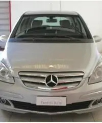 MERCEDES-BENZ B 200 CDI Sport GARANZIA 24 MESI COMPLETA. MERCEDES-BENZ B 200 CDI Sport GARANZIA 24 MESI COMPLETA.