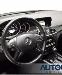 MERCEDES-BENZ C 220 CDI SW BlueEFFICIENCY EXECUTIVE AUT SENS XENON MERCEDES-BENZ C 220 CDI SW BlueEFFICIENCY EXECUTIVE AUT SENS XENON