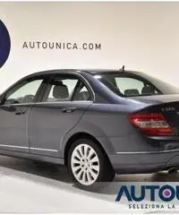 MERCEDES-BENZ C 320 CDI ELEGANCE BERLINA AUT CRUISE XENON CERCHI 17' MERCEDES-BENZ C 320 CDI ELEGANCE BERLINA AUT CRUISE XENON CERCHI 17'
