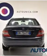 MERCEDES-BENZ C 320 CDI ELEGANCE BERLINA AUT CRUISE XENON CERCHI 17' MERCEDES-BENZ C 320 CDI ELEGANCE BERLINA AUT CRUISE XENON CERCHI 17'