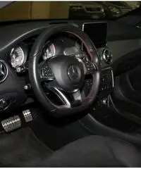 MERCEDES-BENZ CLA 200 CDI S.W. Automatic Premium AMG FULL MERCEDES-BENZ CLA 200 CDI S.W. Automatic Premium AMG FULL