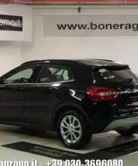 MERCEDES-BENZ GLA 180 d Automatic Business MERCEDES-BENZ GLA 180 d Automatic Business