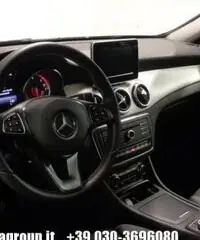 MERCEDES-BENZ GLA 180 d Automatic Sport MERCEDES-BENZ GLA 180 d Automatic Sport