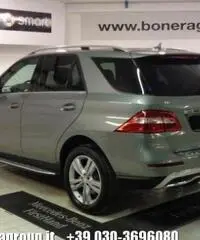 MERCEDES-BENZ ML 250 BlueTEC 4Matic Sport MERCEDES-BENZ ML 250 BlueTEC 4Matic Sport