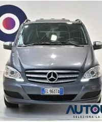 MERCEDES-BENZ Viano 3.0 CDI TREND AUT 7 POSTI PELLE XENON SENS TETTO MERCEDES-BENZ Viano 3.0 CDI TREND AUT 7 POSTI PELLE XENON SENS TETTO