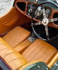 MORGAN 4/4 1200 SERIE 1 RHD MORGAN 4/4 1200 SERIE 1 RHD