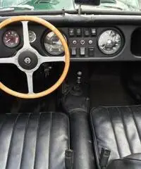 MORGAN 4/4 4 SEATER 1600 TARGHE NERE MORGAN 4/4 4 SEATER 1600 TARGHE NERE