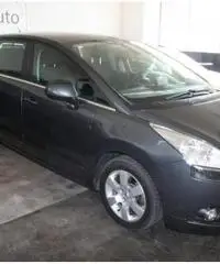 PEUGEOT 5008 2.0 HDi 150CV NAVI. GARANZIA 12 MESI
