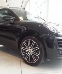 PORSCHE Macan 3.0 S Diesel PORSCHE Macan 3.0 S Diesel