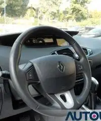 RENAULT Scenic X-MOD 1.5 DCI DYNAMIQUE AUT PELLE NAVI CRUISE RENAULT Scenic X-MOD 1.5 DCI DYNAMIQUE AUT PELLE NAVI CRUISE
