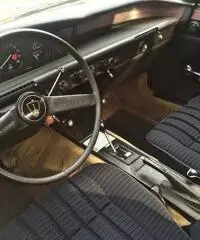 Rover 3500 v8 automatic (P6) Rover 3500 v8 automatic (P6)
