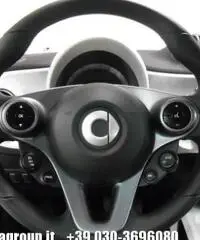 SMART ForFour 70 1.0 Passion