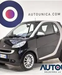 SMART ForTwo 1000 COUPE' PASSION AUTOM TETTO SOLO 84.000 KM SMART ForTwo 1000 COUPE' PASSION AUTOM TETTO SOLO 84.000 KM