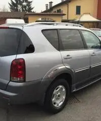 SSANGYONG REXTON 2.7 XDi cat Plus 1