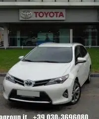 TOYOTA Auris Touring Sports 1.8 Hybrid Active Plus TOYOTA Auris Touring Sports 1.8 Hybrid Active Plus