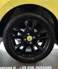 TOYOTA Aygo 1.0 VVT-i 69 CV 5 porte MT x-cite - OMAGGIO NAVI TOYOTA Aygo 1.0 VVT-i 69 CV 5 porte MT x-cite - OMAGGIO NAVI