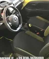 TOYOTA Aygo 1.0 VVT-i 69 CV 5 porte MT x-cite - OMAGGIO NAVI TOYOTA Aygo 1.0 VVT-i 69 CV 5 porte MT x-cite - OMAGGIO NAVI