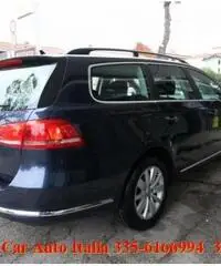 VOLKSWAGEN Passat Variant 1.6 TDI Comfortline BMT NAVI BLUETOOTH PDC VOLKSWAGEN Passat Variant 1.6 TDI Comfortline BMT NAVI BLUETOOTH PDC