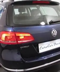 Volkswagen Passat Variant 2.0 TDI DSG BMT-NAVIG+BLUETOOTH-SENS.PARCH-CRUISE-FULL Volkswagen Passat Variant 2.0 TDI DSG BMT-NAVIG+BLUETOOTH-SENS.PARCH-CRUISE-FULL