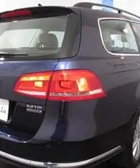 Volkswagen Passat Variant 2.0 TDI DSG BMT-NAVIG+BLUETOOTH-SENS.PARCH-CRUISE-FULL Volkswagen Passat Variant 2.0 TDI DSG BMT-NAVIG+BLUETOOTH-SENS.PARCH-CRUISE-FULL